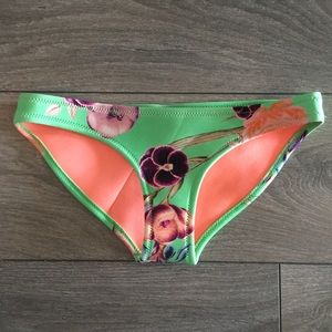 Triangl Women’s Bikini Bottom